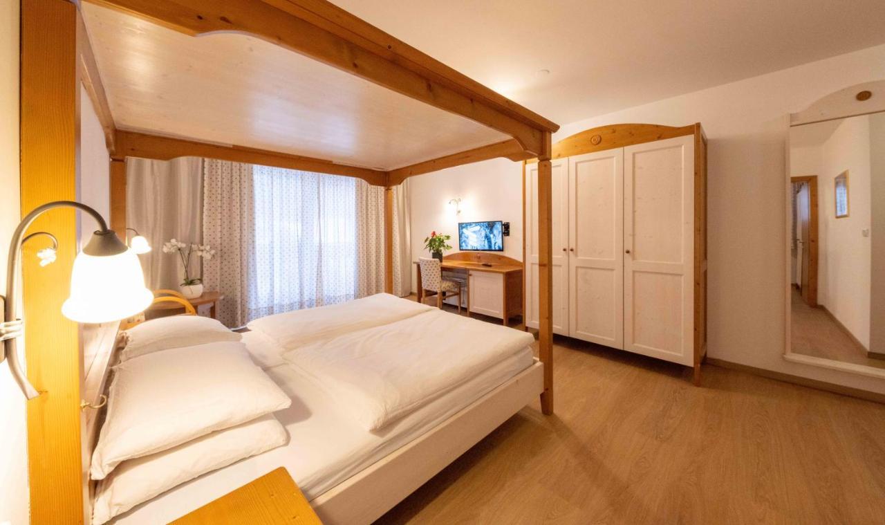 Hotel Hellweger Campo Tures Exterior foto